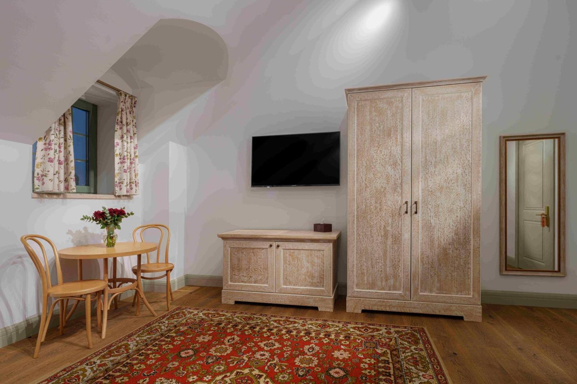 Grand Hotel Gyumri By Apricot Hotels 외부 사진