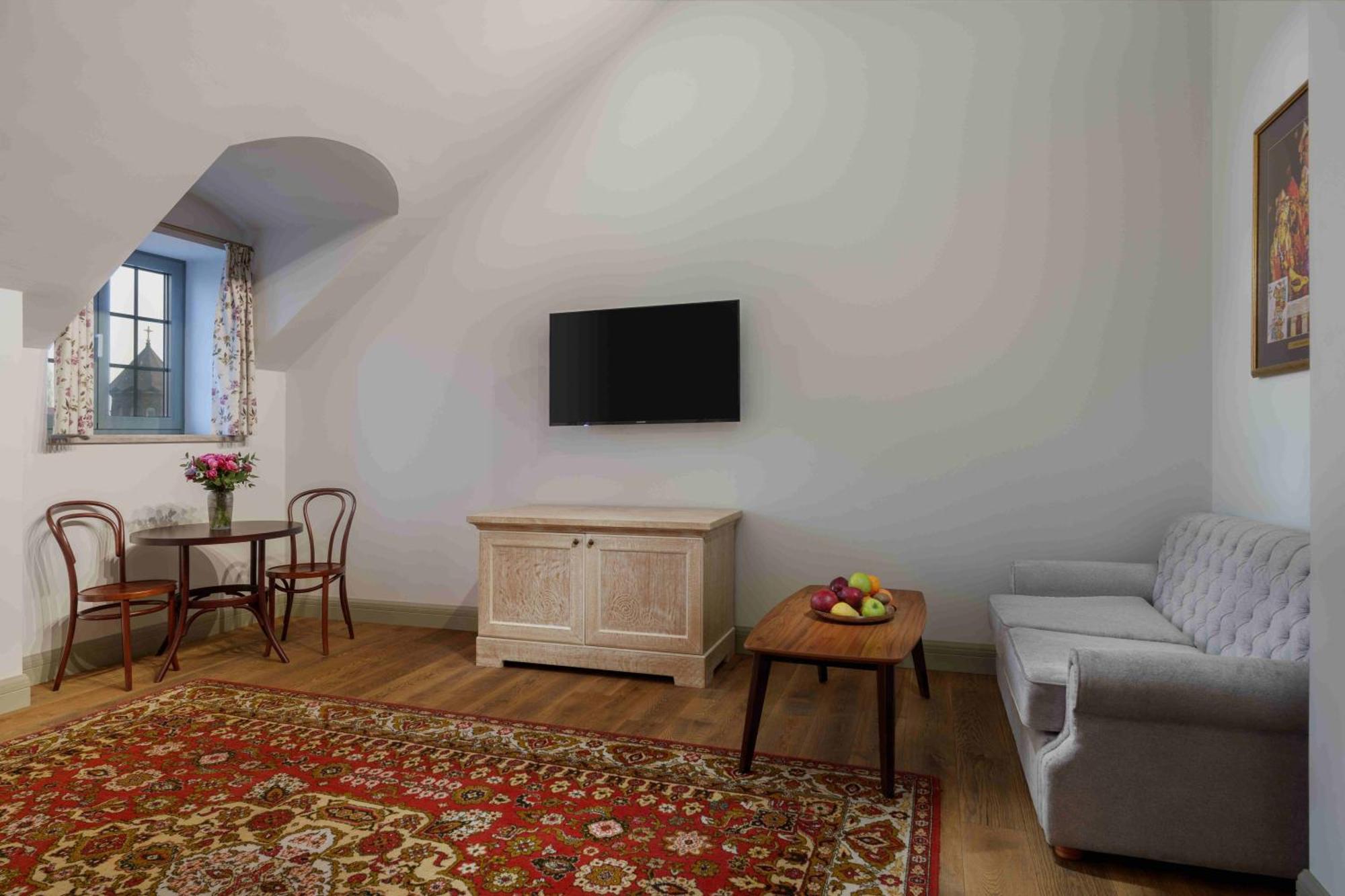 Grand Hotel Gyumri By Apricot Hotels 외부 사진